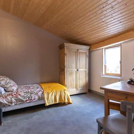 Chambre D'Hote De La Petite Toscane D'Auvergne Bed and Breakfast Isserteaux Exterior foto